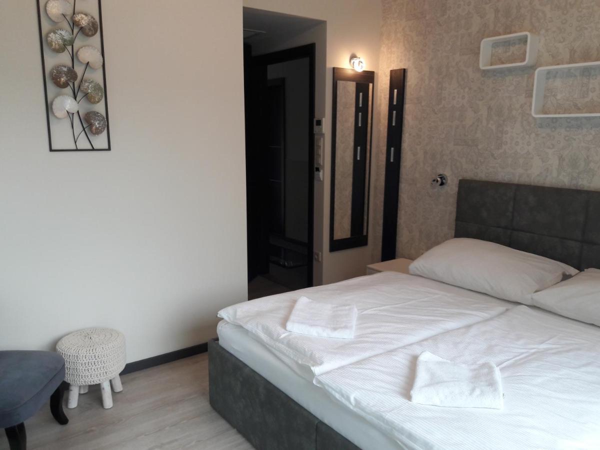 Trend Deluxe Hotel 2*